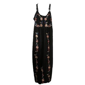Forever 21 Embroidered Flower Black Dress, Size M